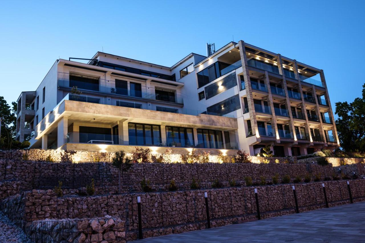 Club Panorama Residence Alsoors Exterior photo